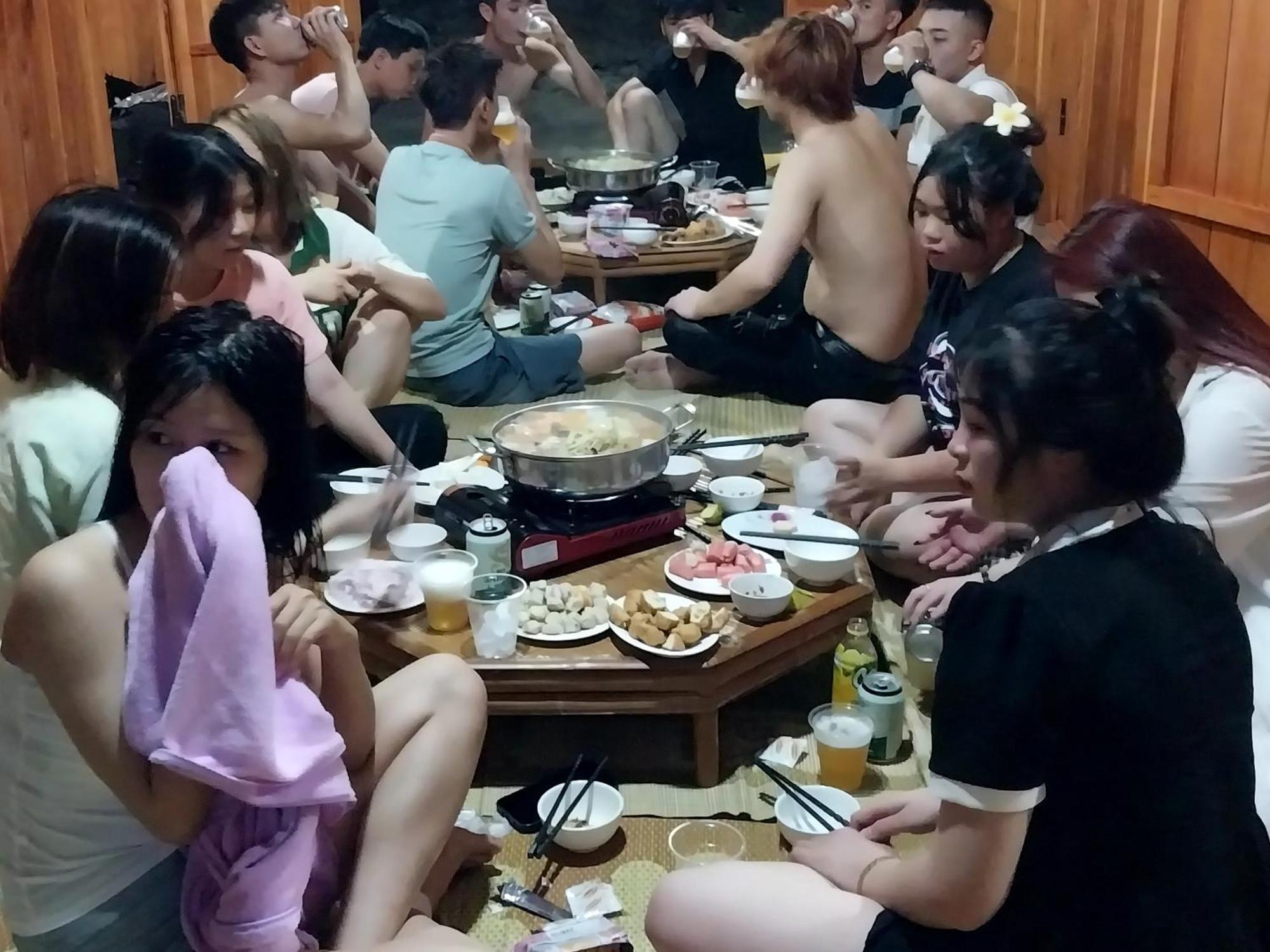 Trieu Hoan Homestay Cao Bang Chambre photo