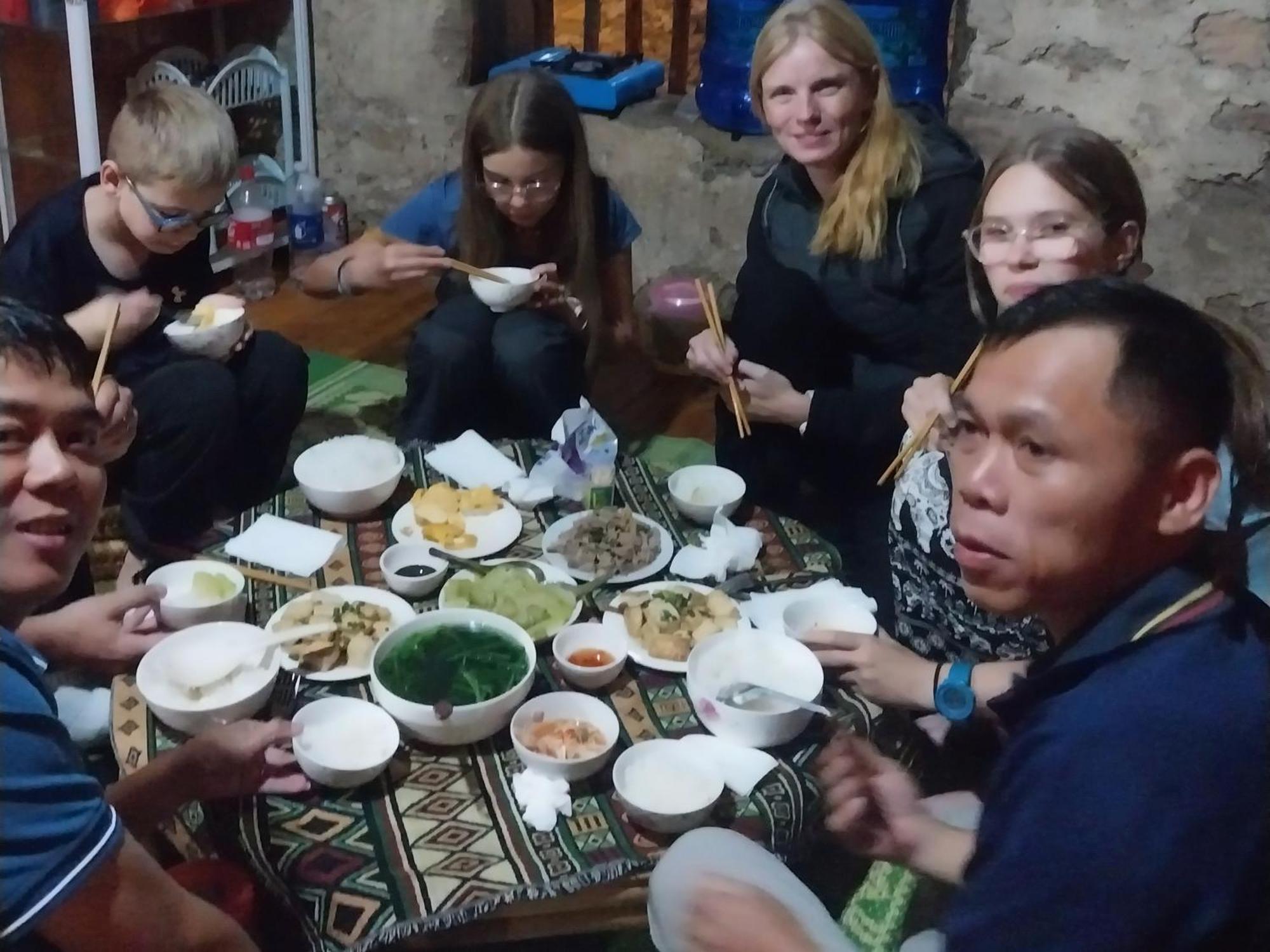 Trieu Hoan Homestay Cao Bang Extérieur photo